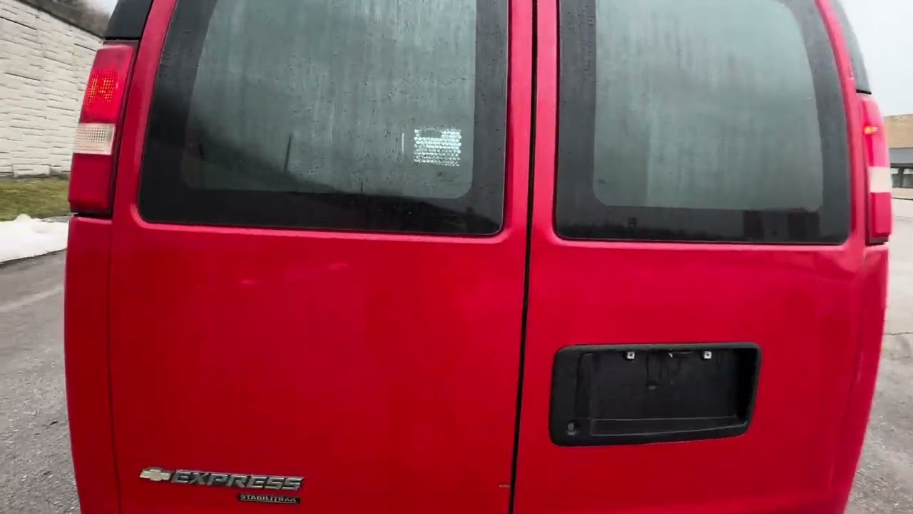 2014 Chevrolet express 3500 cargo van