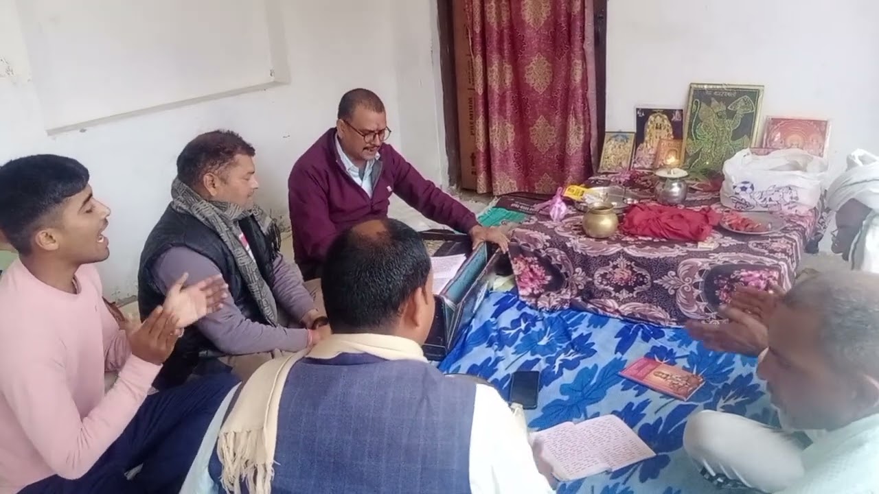 बहुत खूबसूरत तर्ज में रामायण पाठ ।