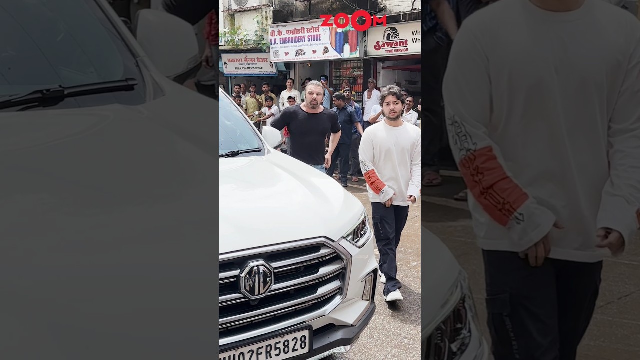 Sohail Khan REACHES the crematorium for Malaika's dad's funeral with son Nirvaan 🙏🥺 #shorts