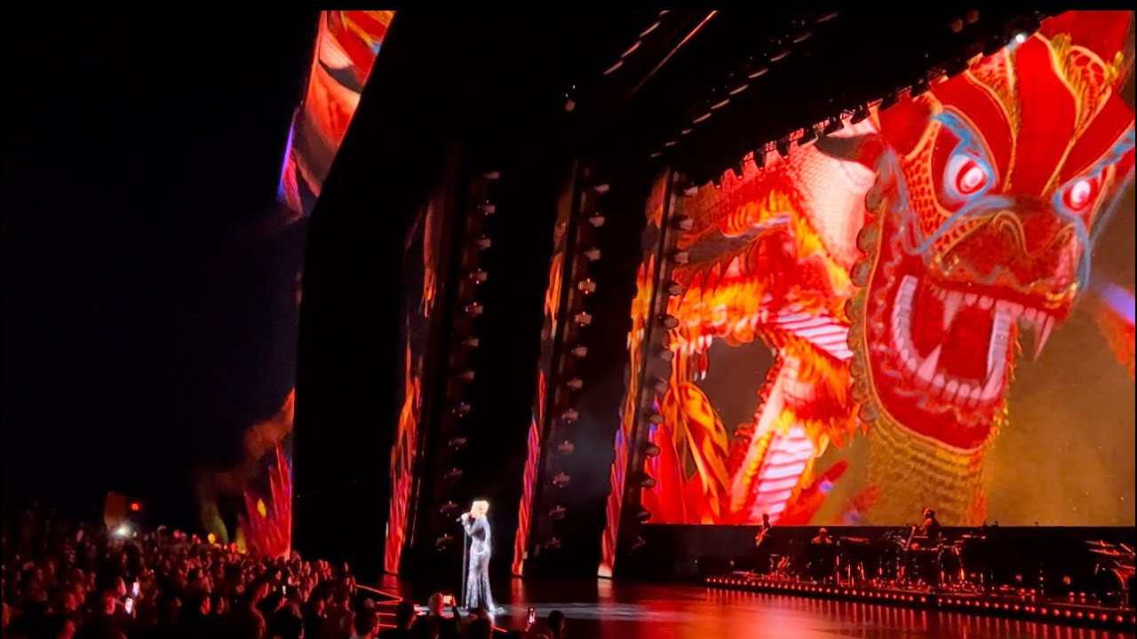 Skyfall - Adele weekend 36 @AdeleVEVOs @AdeleLivePerformances @AdeleLiveOfficial @adele l