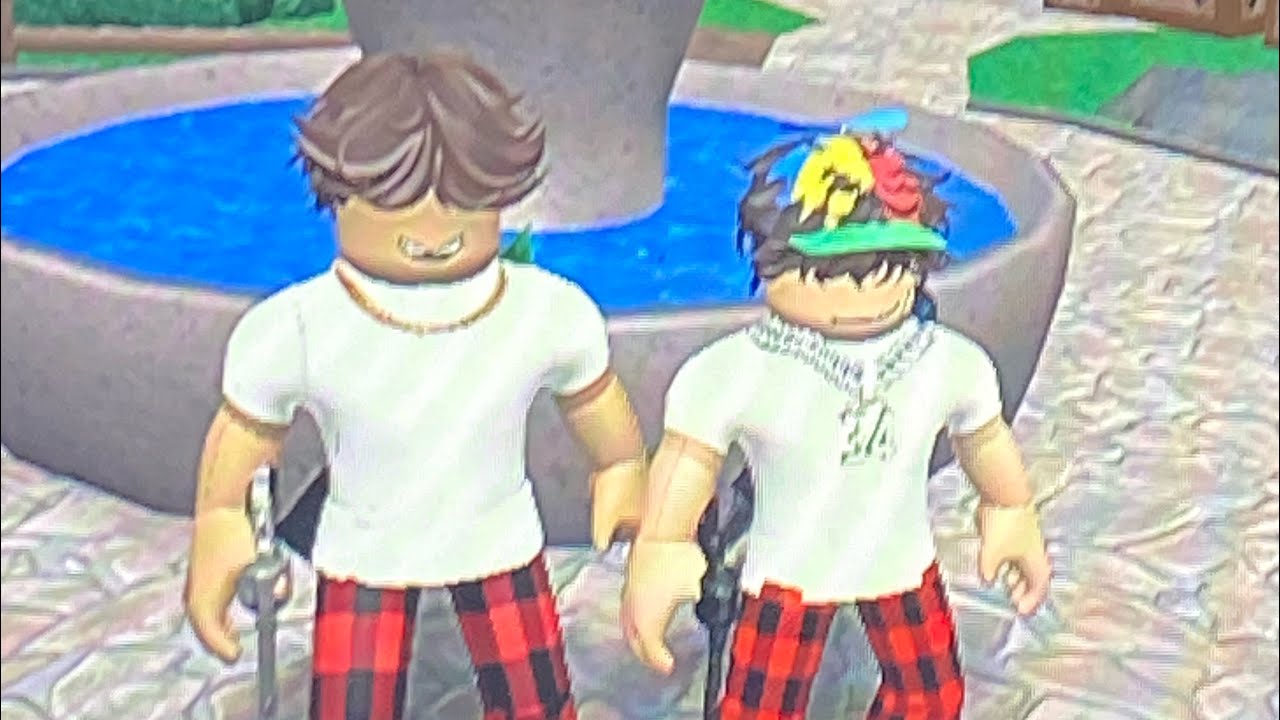 Playin Mm2 with viewers!!