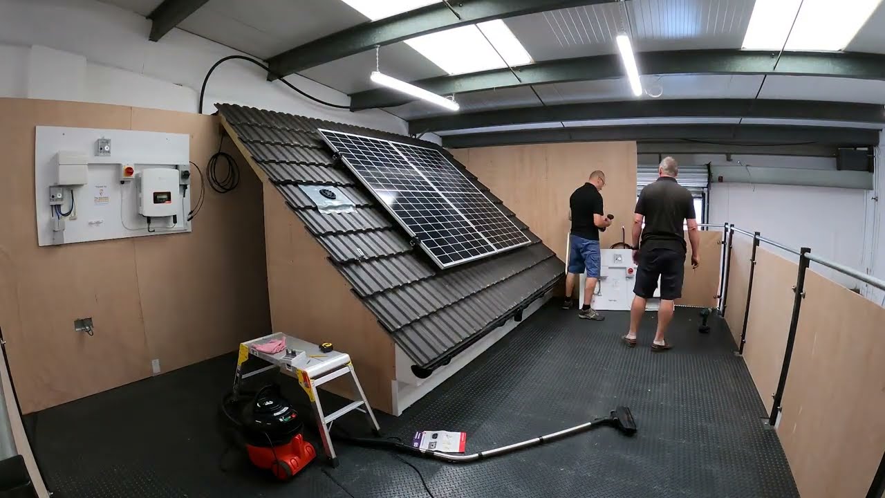 SOLAR PV TIMELAPSE