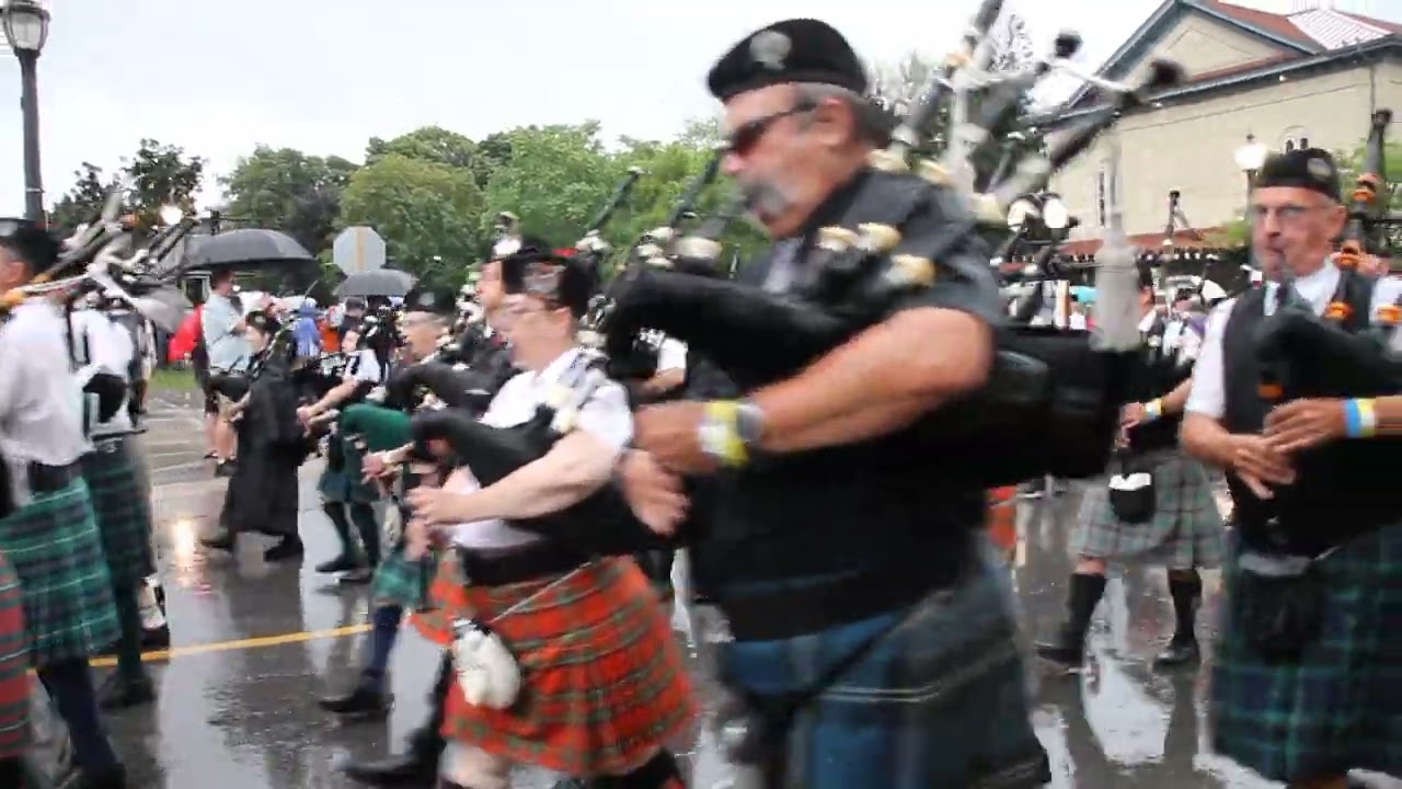 Kinc Record, Massed Band parade through downtown Kincardine, Aug  23, 2025
