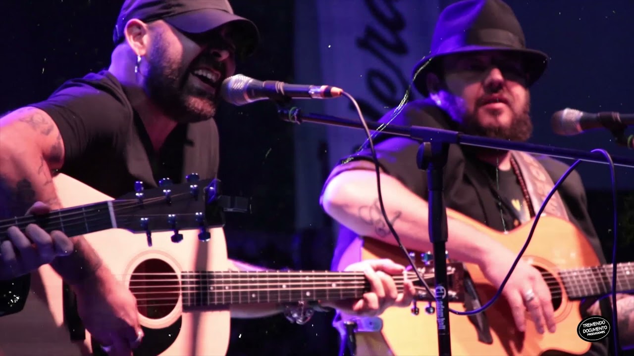 Kutxi Romero - Azulejo Frio (con Txema Benítez) [En Directo SUMMERLAND TOLEDO]