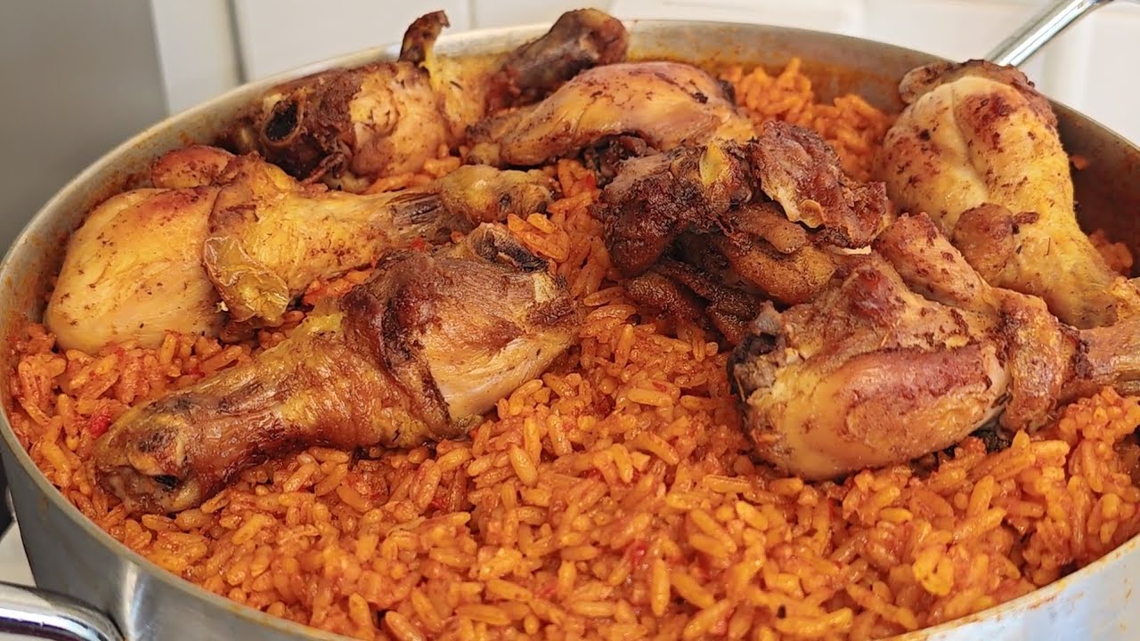 HOW TO MAKE DELICIOUS NIGERIAN MOIST PARTY JOLLOF RICE