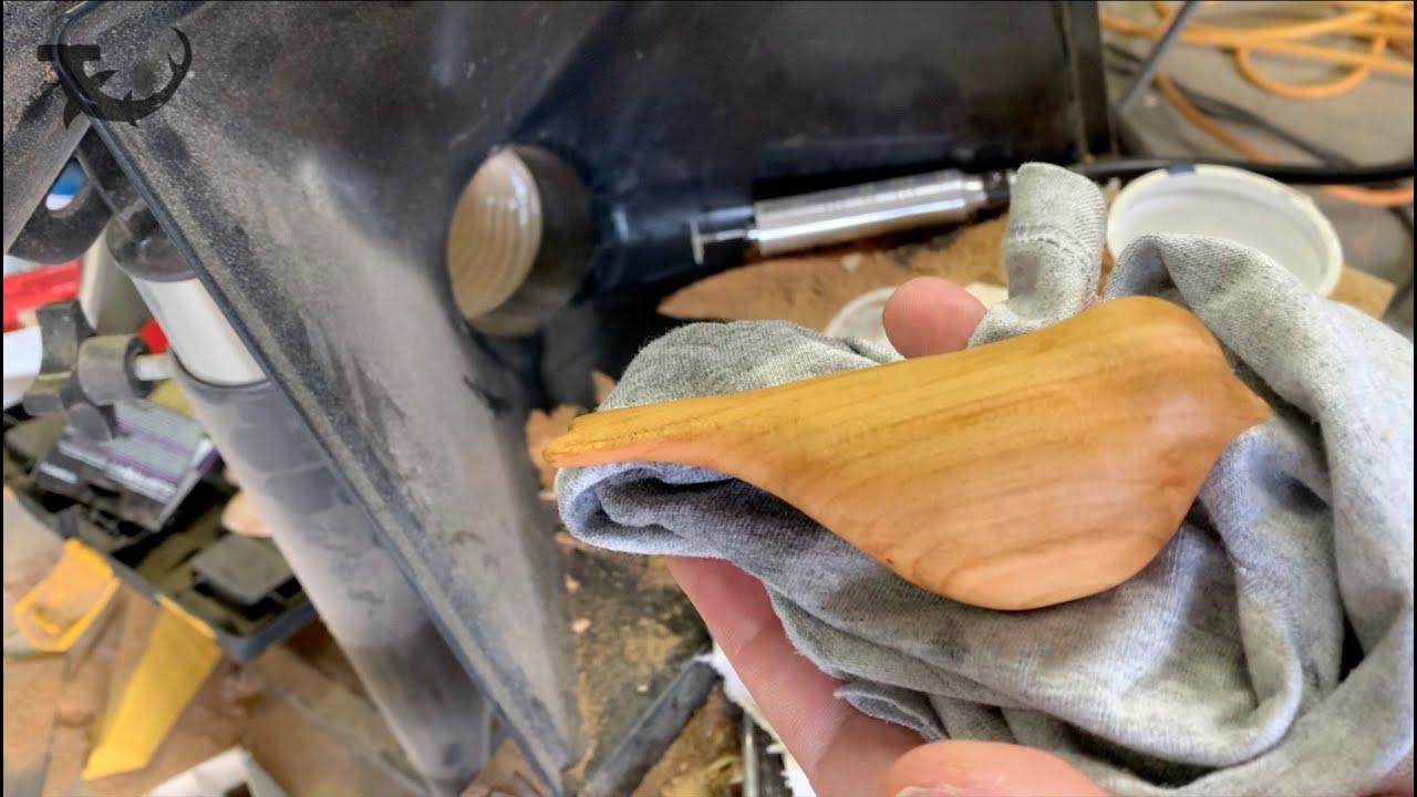 Power Carving a Simple Bird