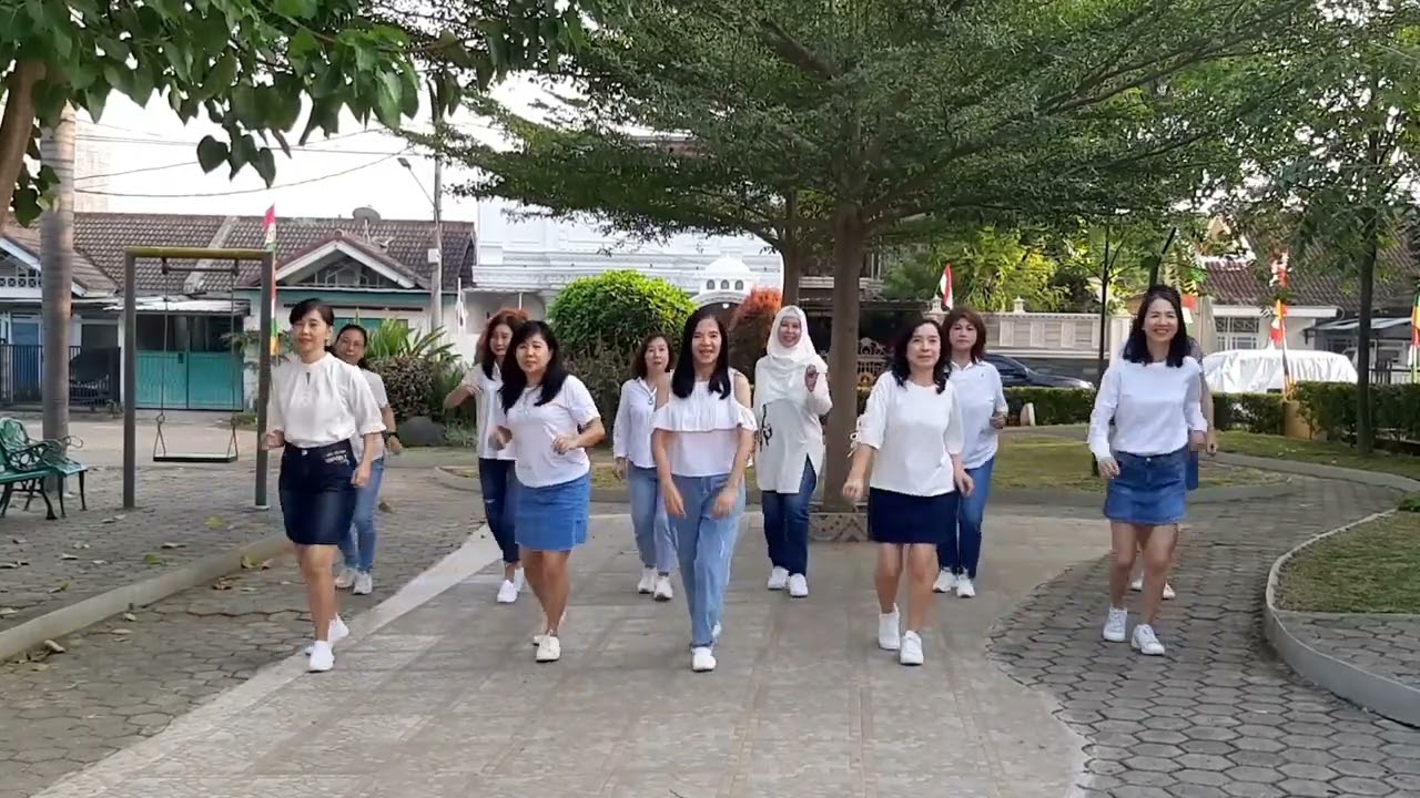 Cotton Fields - Line Dance