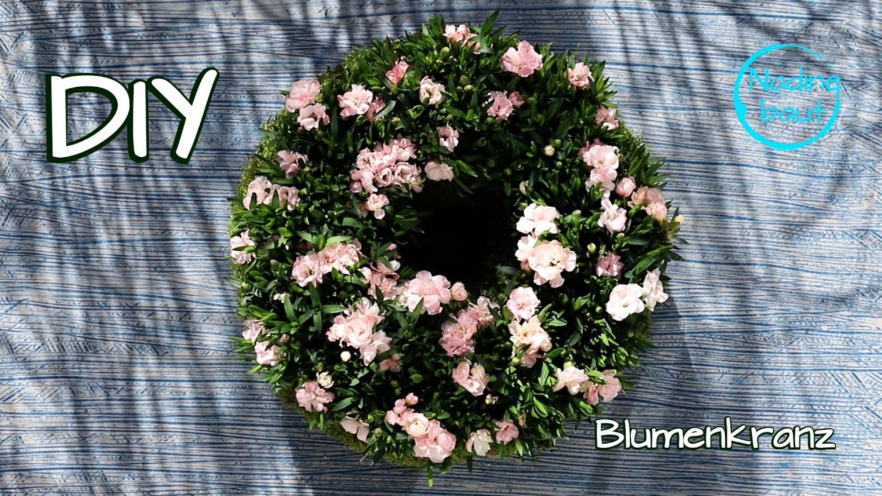 Kranz selber machen aus Naturmaterial mit echten Blumen - Blumenkranz - Blumen Deko Idee - DIY