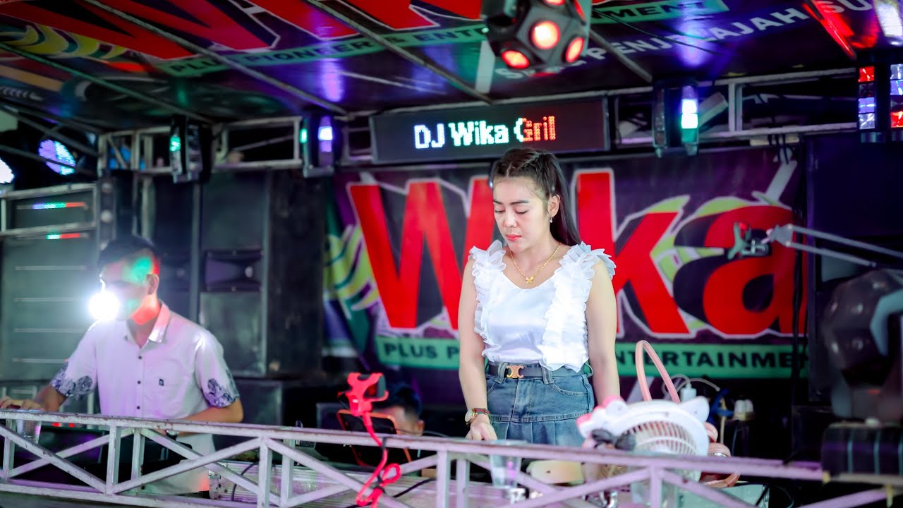 SAYANG SAYANG KU SAYANG PADA MU‼️FDJ DEVI KITTY KOREA‼️dj wika gril
