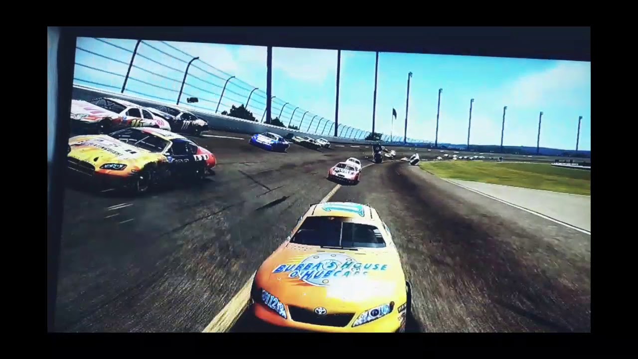 Nascar 08 Crashes 4