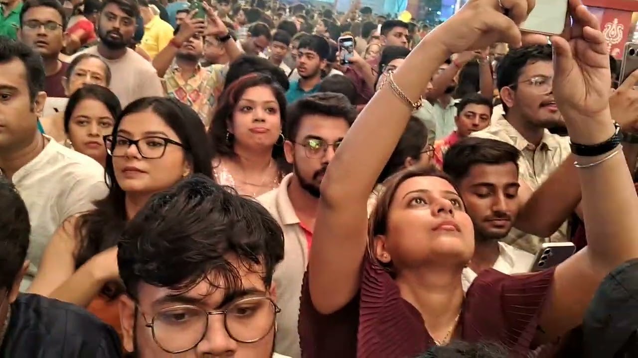 Is this madness at maddox square park ? ! | (durga pujo 2024)
