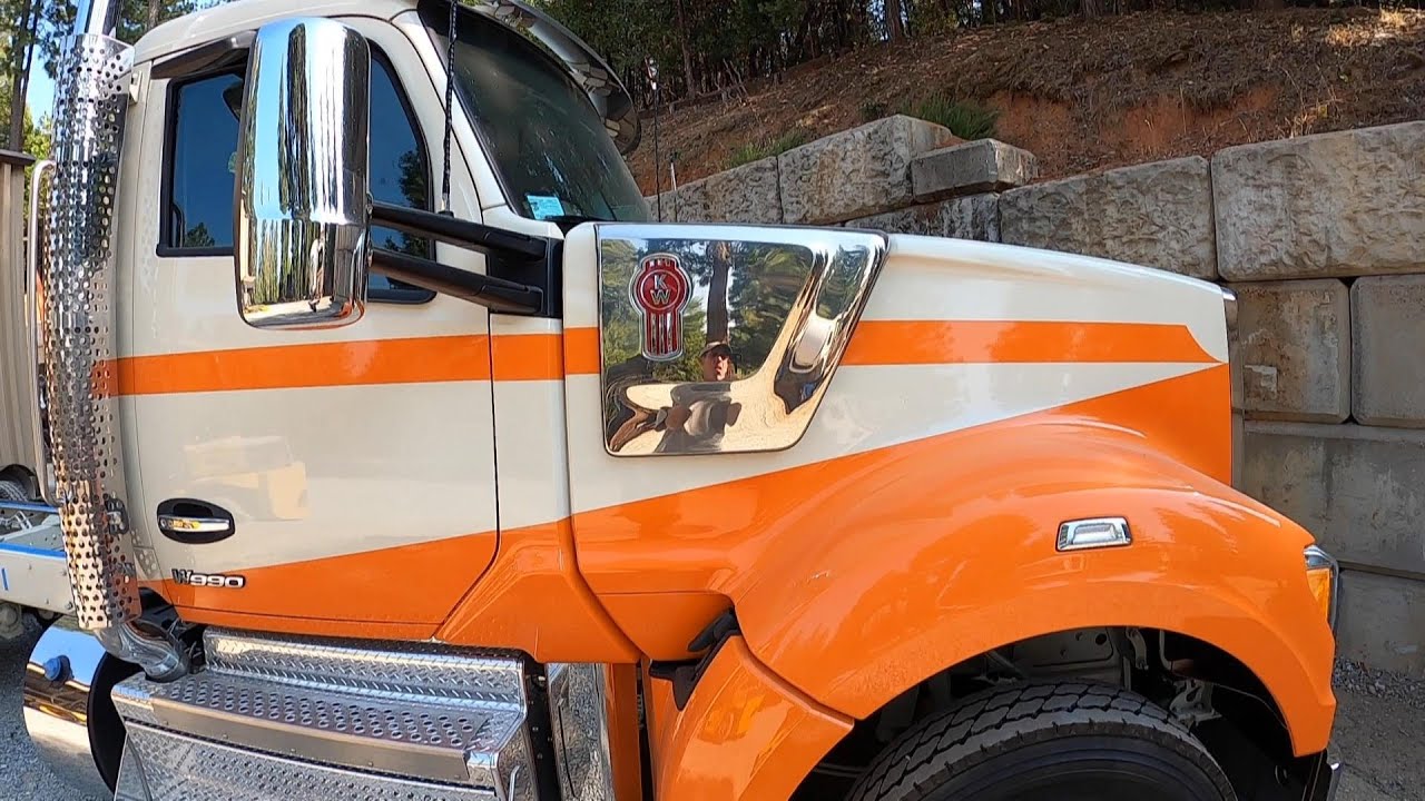 2022 Kenworth W990 Log Truck Build part 1