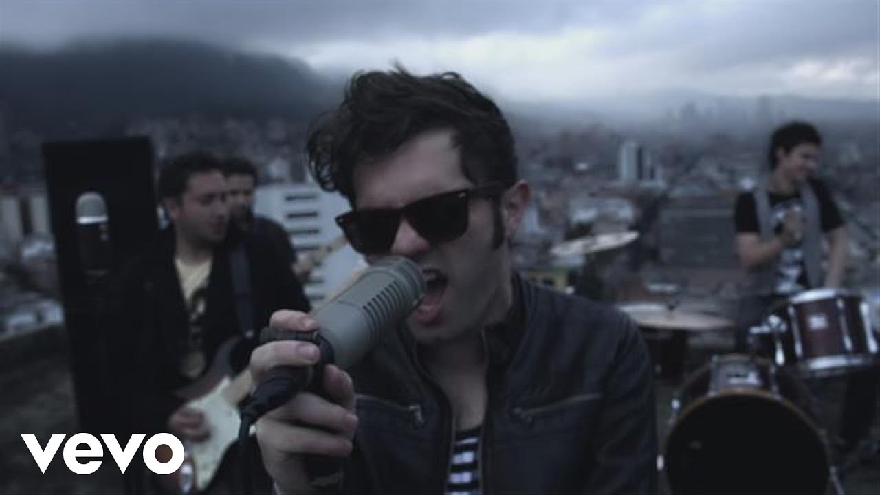 Pirañas - Si Vuelvo a Verte (Video)