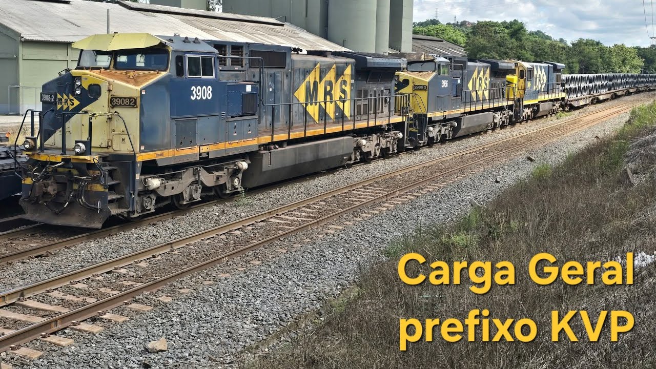 Vejam!!! Carga Geral prefixo KVP passando por Barra Mansa