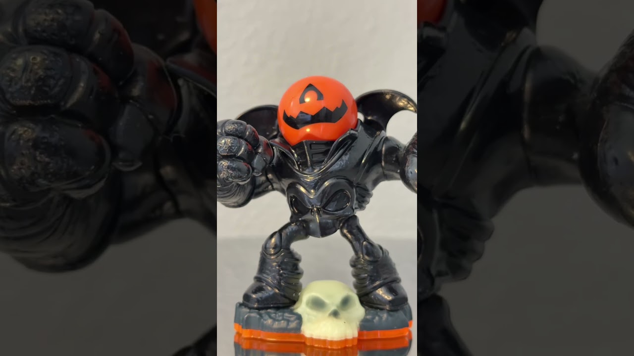 pumpkin eye brawl. one of the coolest variants. #skylanders #toystolife #halloween #gaming