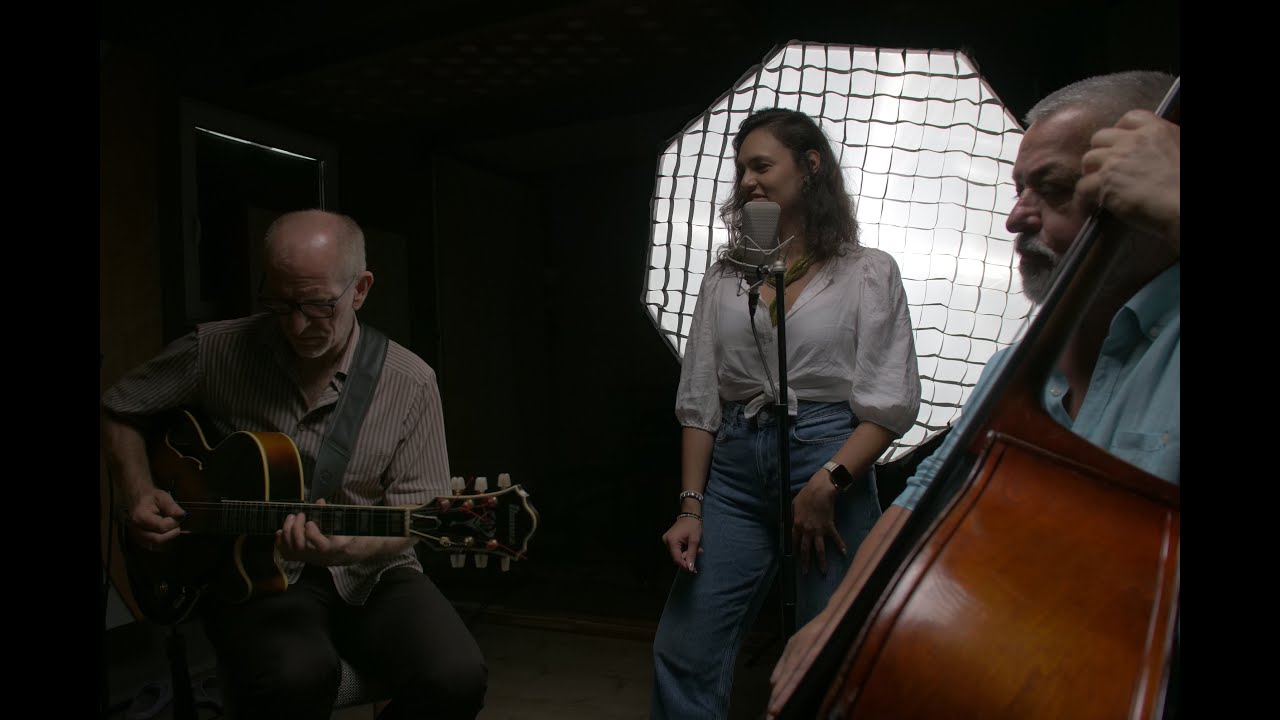 Eva Moreno Trio LOVE - Sweet Pumpkin