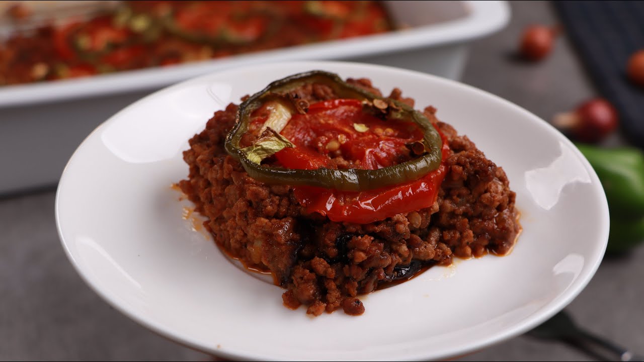 مسقعة الباذنجان باللحمة المفرومة بطريقة سهلة وبسيطة وطعم ولا اروع 👌😋