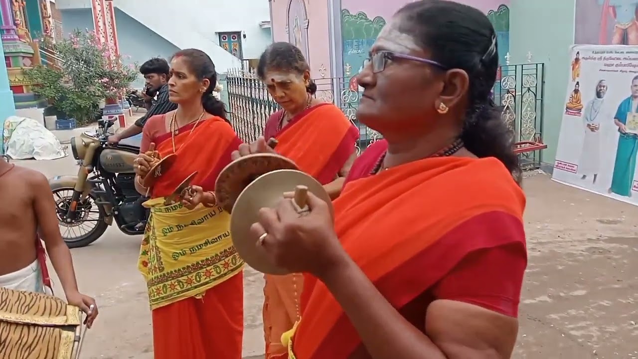 திருவேட்டை அய்யனார் உத்தபுரம் பேரையூர்