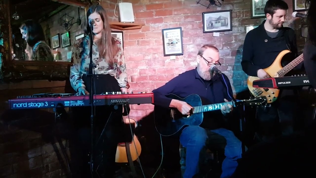 Outliers- (Boo Hewerdine & Jenny Sturgeon)-Bell Book and Candle ( Birmingham 13.02.24)