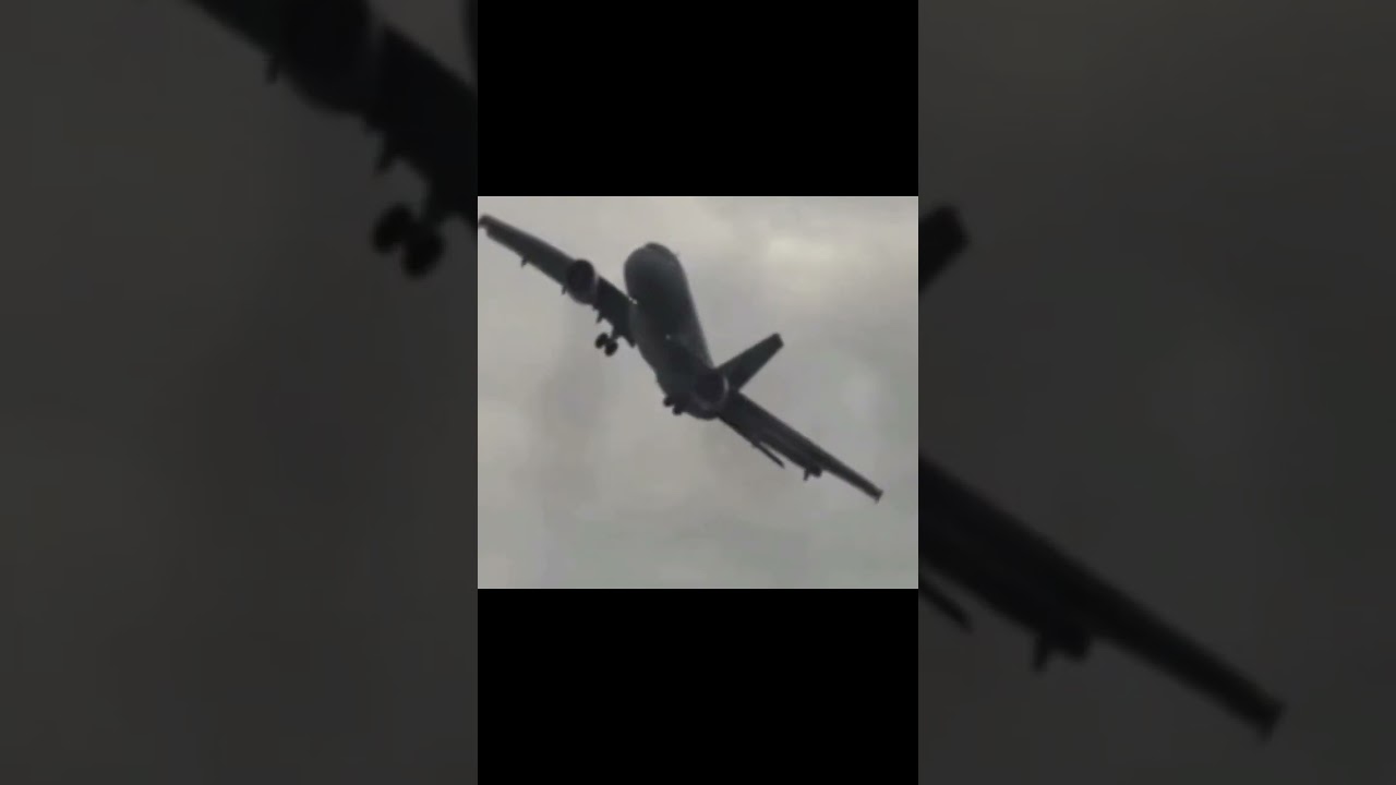 RENAM CONTANDO SOBRE TURBULÊNCIA NO VOO - MUNDO SEM FIM EM PARÍS