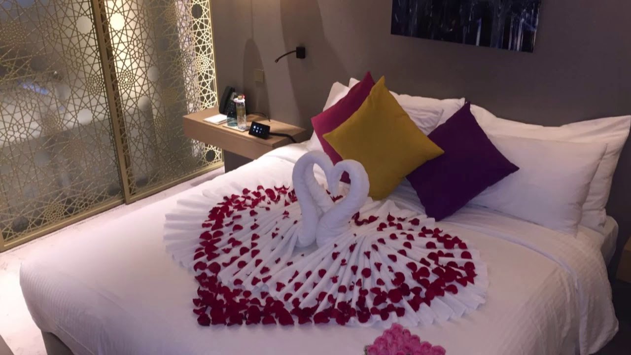 Towel Art | Towel Heart Decoration | Towel Art Swan | Towel Origami | Towel Animals |