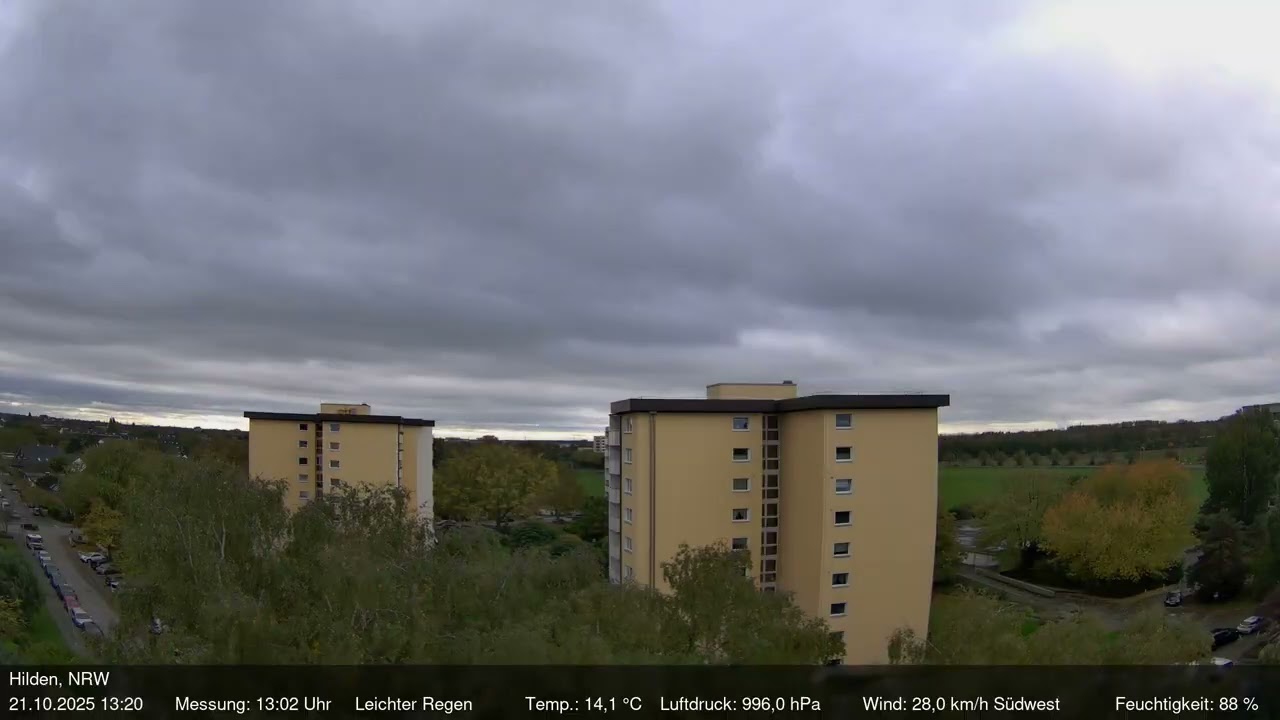 Wetter | Wolken | Clouds | Hilden 21.10.2025