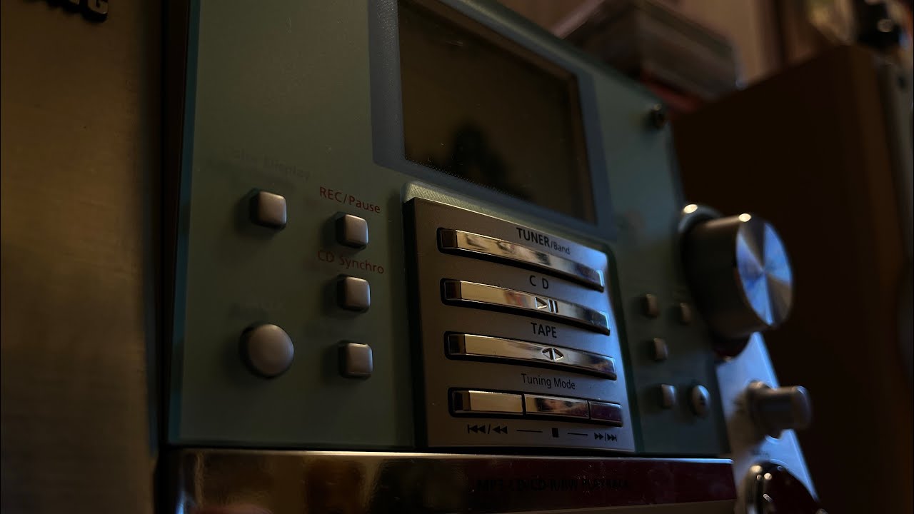 Обзор на музыкальный центр . Samsung mm zb 9.