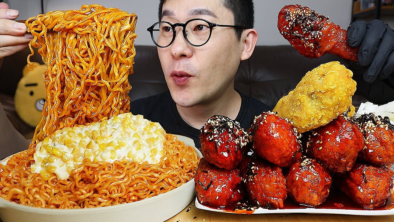 ASMR MUKBANGㅣCorn cheese fire noodles & Fire fried chickenㅣEATING SHOW