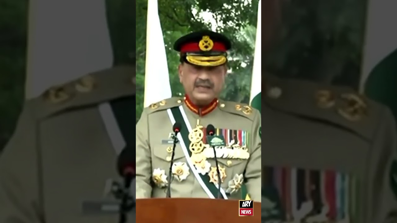 Field Marshal Asim Munir Recites Verse from the Holy Quran - #markaehaq #FiledMarshal #Shorts