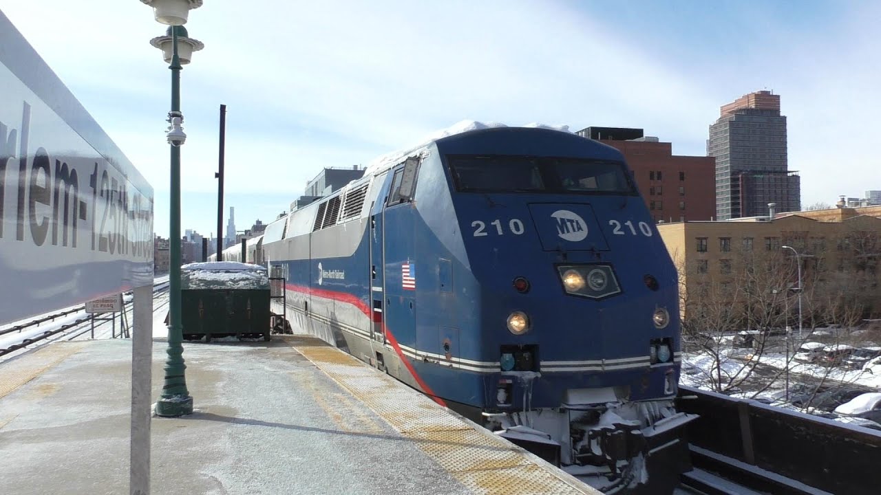 Railfanning Harlem-125th St: Ft. SC42-DM 305 (01/27/2026)