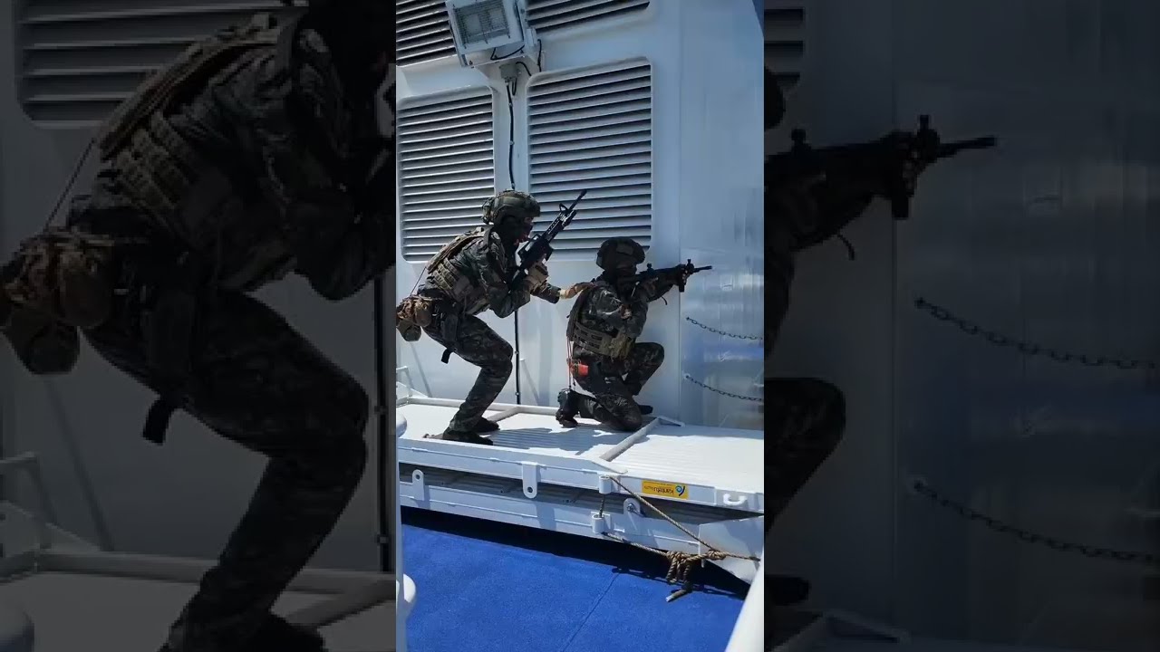 PCG Special Operations Force trains PNP-SAF students onboard BRP Teresa Magbanua (MRRV 9701) P.1.