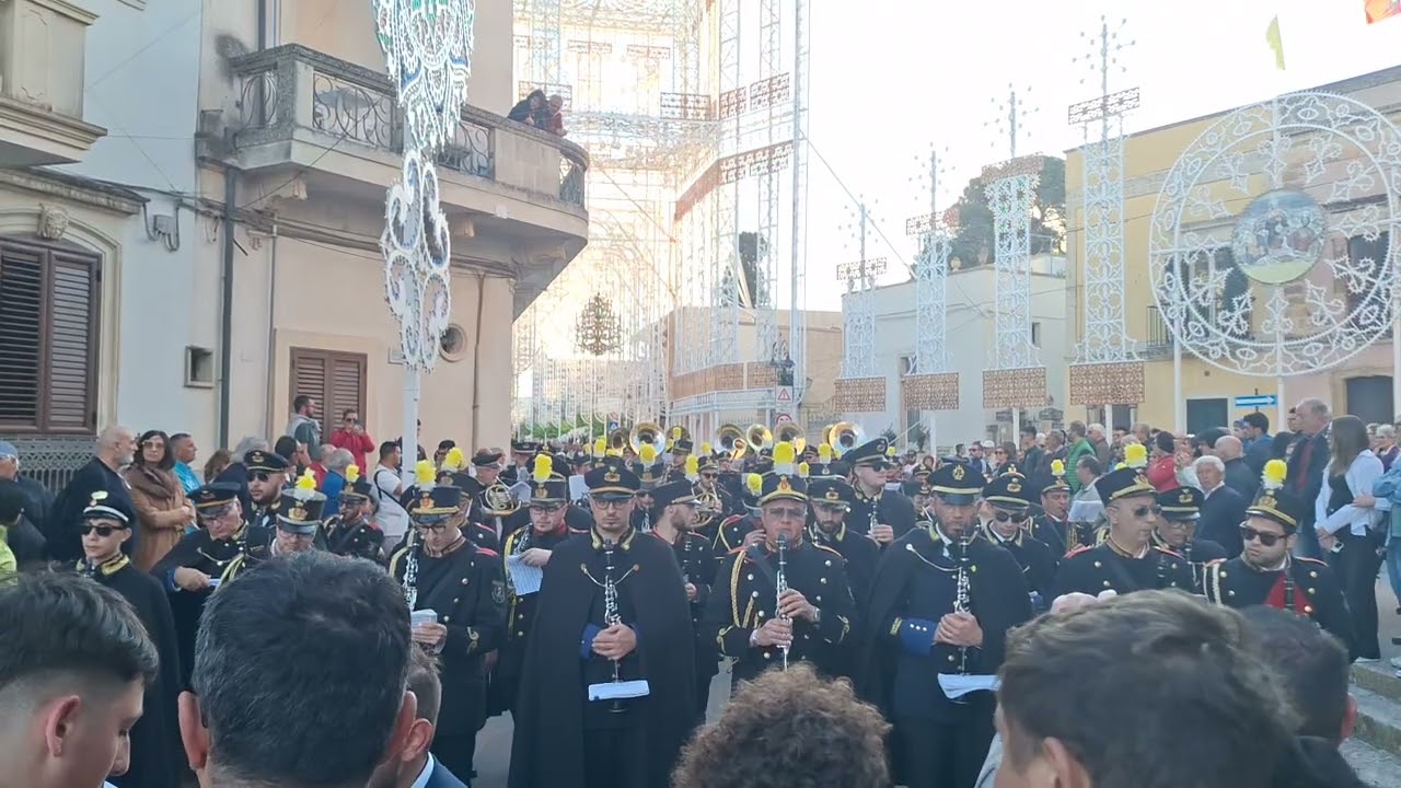 Marcia Fuochi Etnei - S. Miraglia - Festa dei Santi Filippo e Giacomo - Diso (LE)
