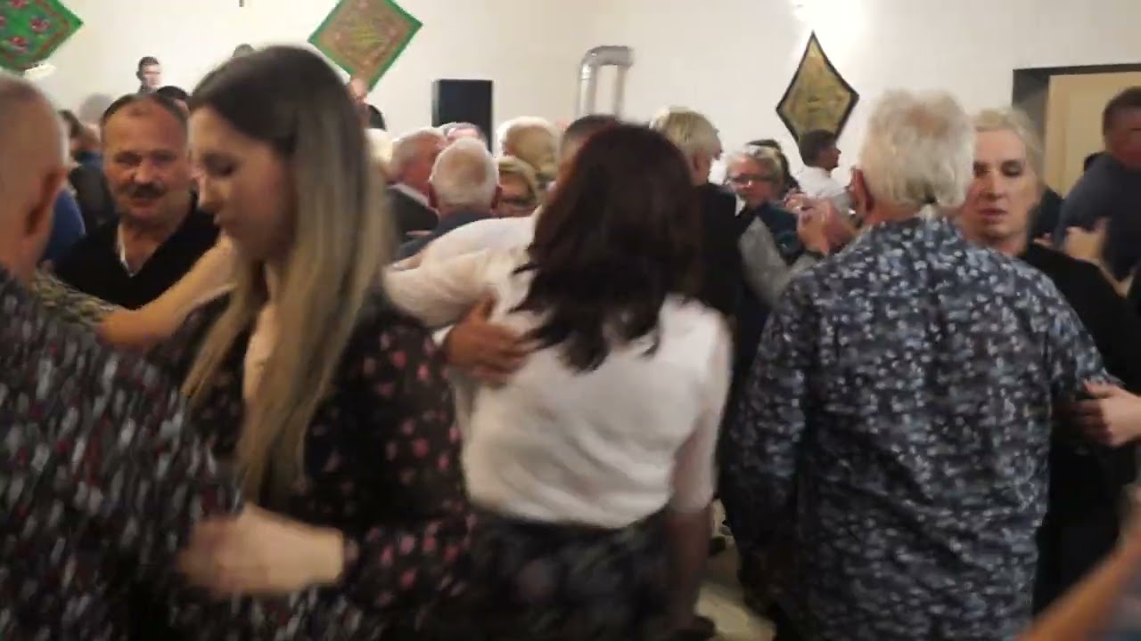 Wygnanów 26.10.2024 Miło się patrzy na tak elegancko tańczące Pary.....