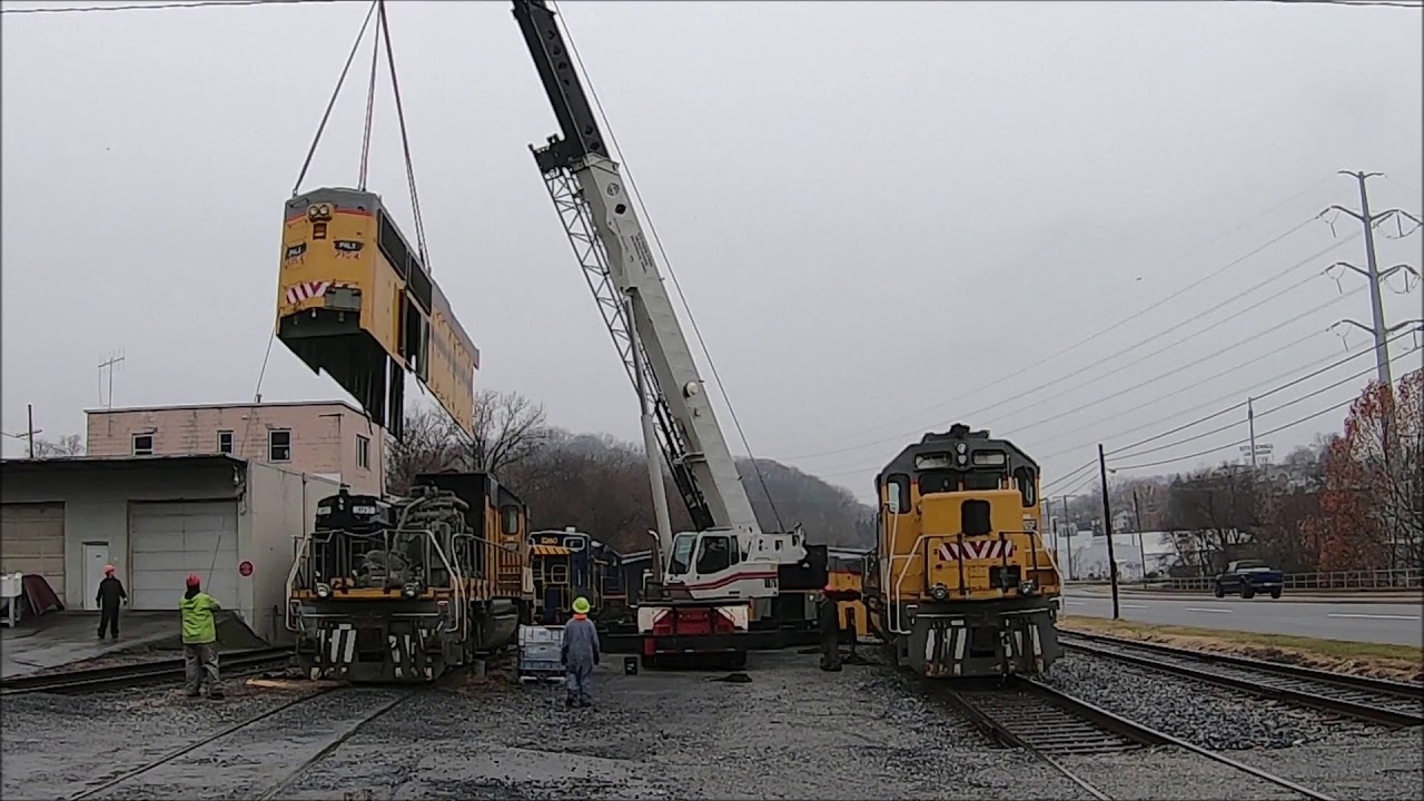 Caterpillar 3516C Locomotive Engine Change