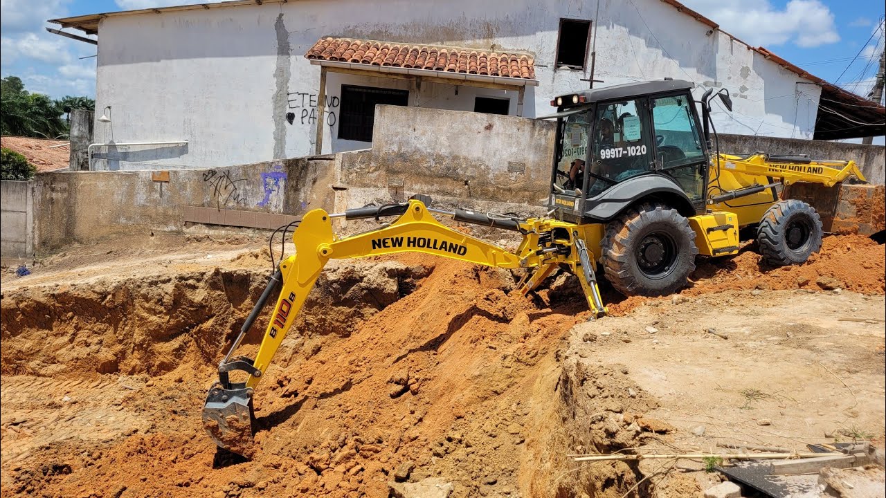 Descubra os limites da retroescavadeira New Holland B110B hoje