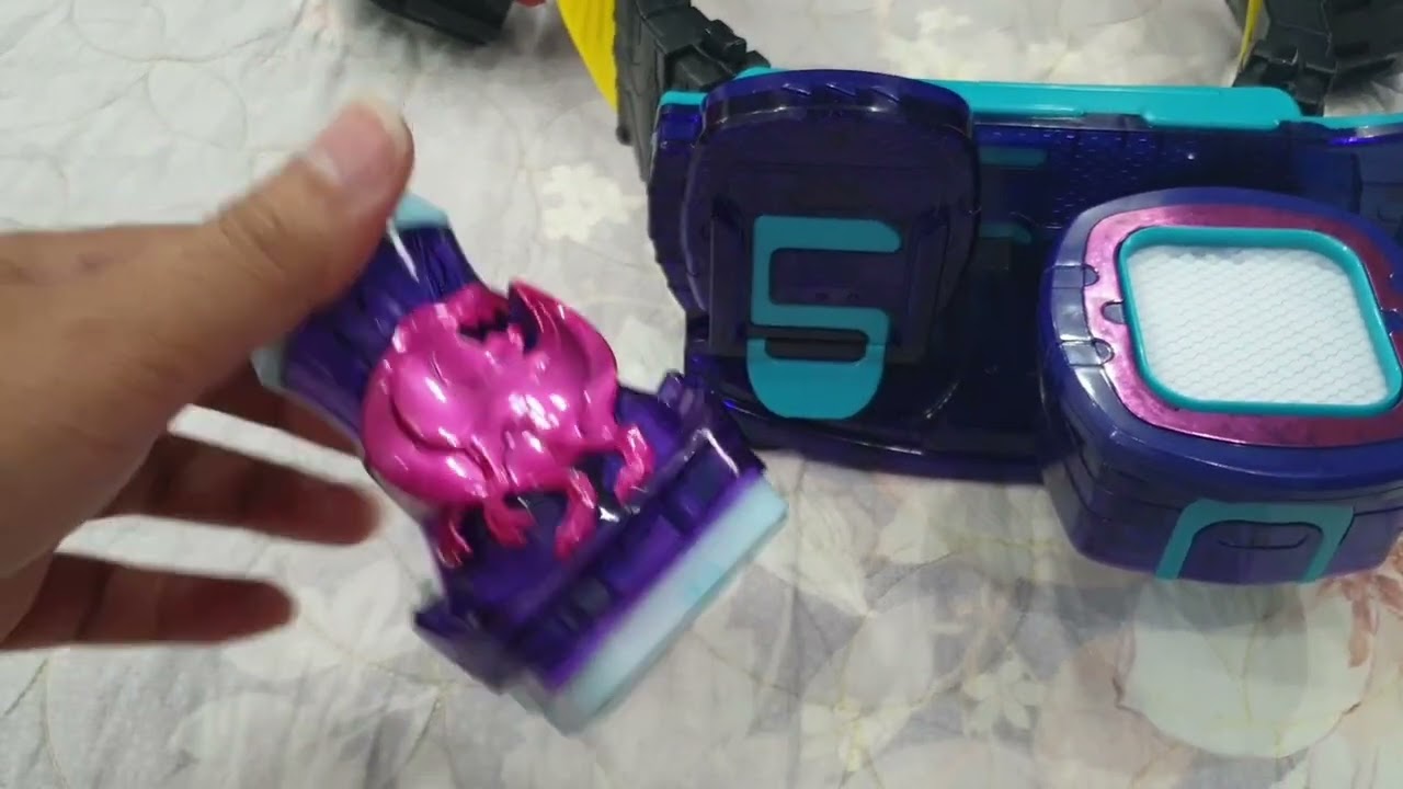[ Kamen Rider Revice ] Review và cảm nhận: DX Revice Driver