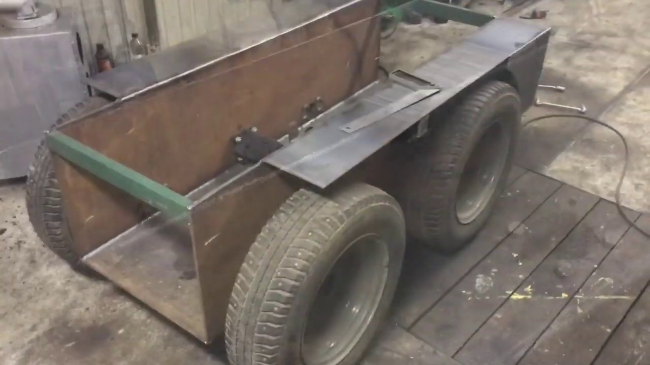 Бортоповоротный мини погрузчик гидробак