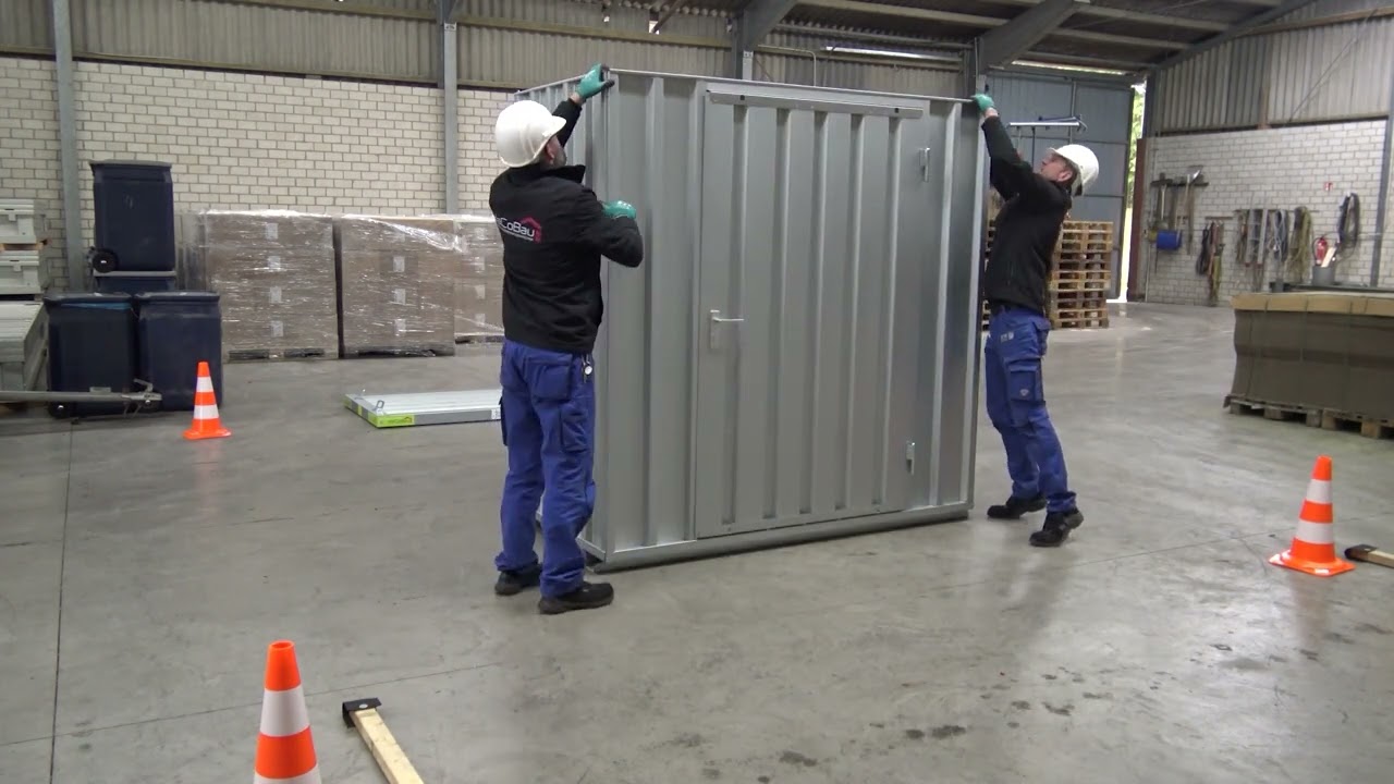 Montage eines Hacobau Schnellbaucontainers