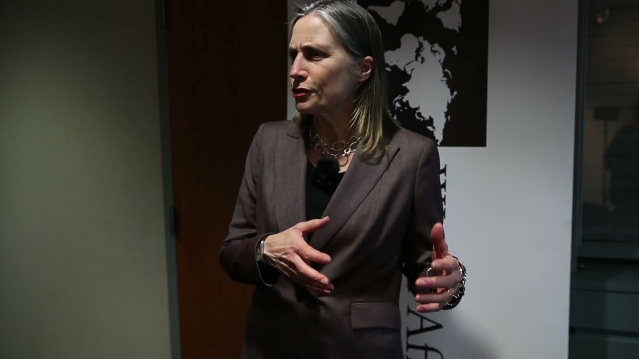 Putin in 'bubble,' Fiona Hill discusses Russian invasion of Ukraine