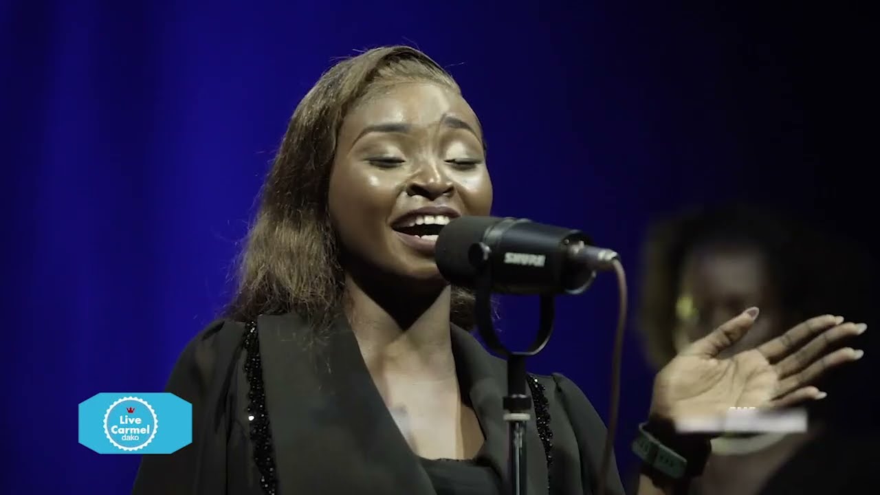 Carmel dako_Biso en prière_Nayebi ( Live session)