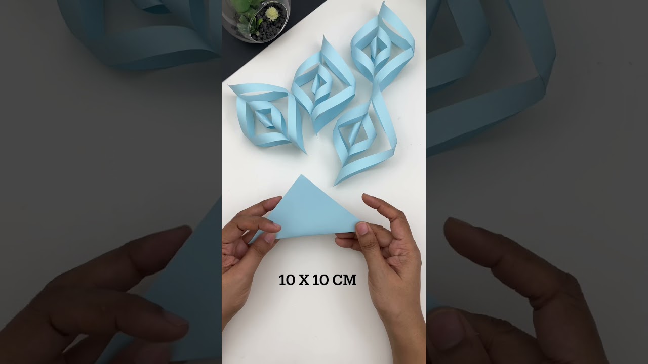 DIY 3D Snowflake Craft / Christmas Crafts / How To Make Paper Snowflake / Paper Crafts 