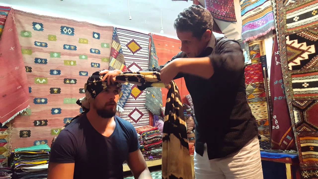 How to tie a turban