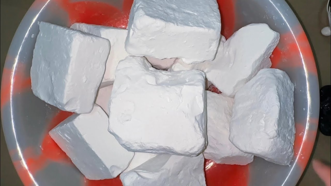 Original | A large pot of Jumbo is gluttonous
