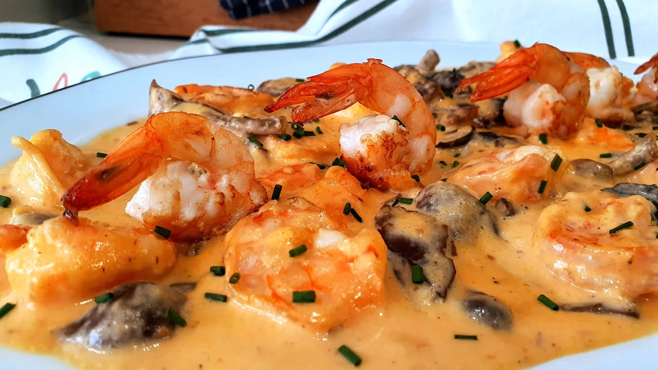 LANGOSTINOS A LA CREMA con setas