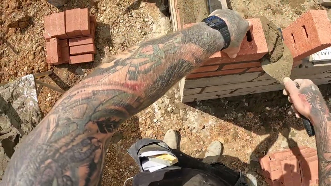 Are Concrete BRICKS a thing of the FUTURE!?!? I HOPE NOT!!! #brickwork #bricklayer #bricklaying