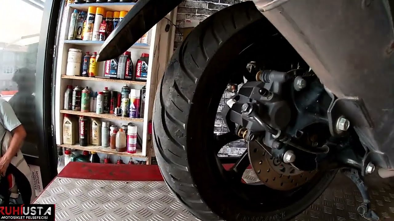 NMAX 125/155/ARASINDA NE FARK VAR NEDEN YAMAHA