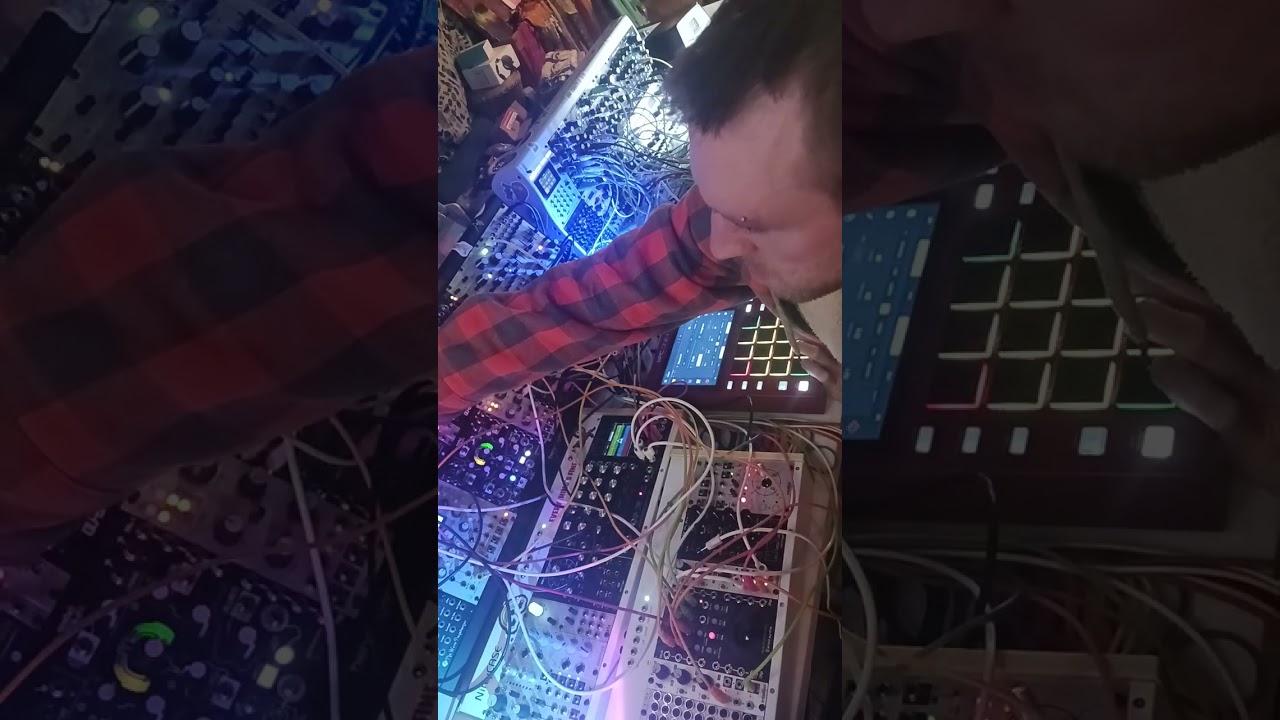 MIND PHASER #experimentalmusic #synth #improvisation #noise #melodic #meditation #electronicmusic 