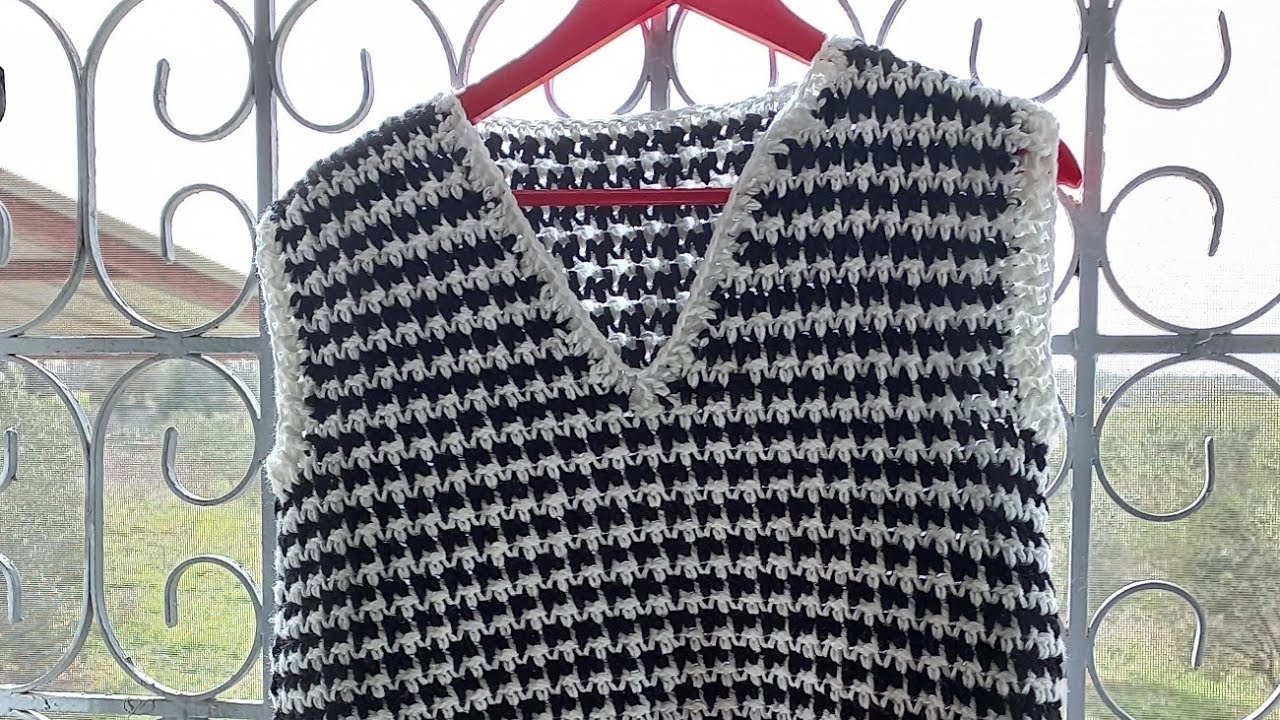 au crochet, débardeur col v et point pied de poule