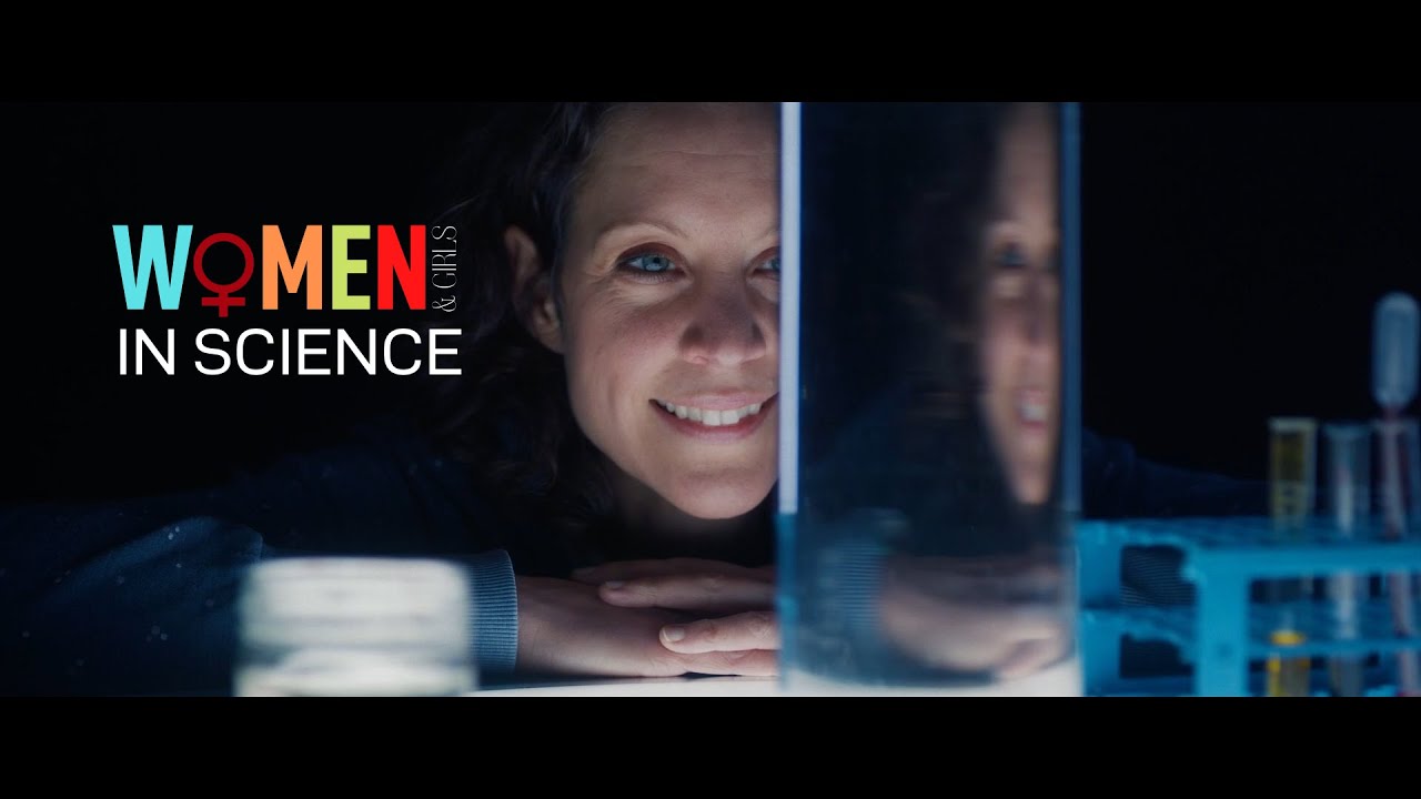 Be brave: Women [& girls] in Science - Michèle Weber, Science Communicator