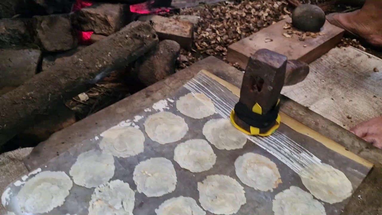 AMAZING! MAKING MELINJO CHIPS WITH A UNIQUE SIMPLE TOOL – EASY AND FAST! - Agriculture Farming